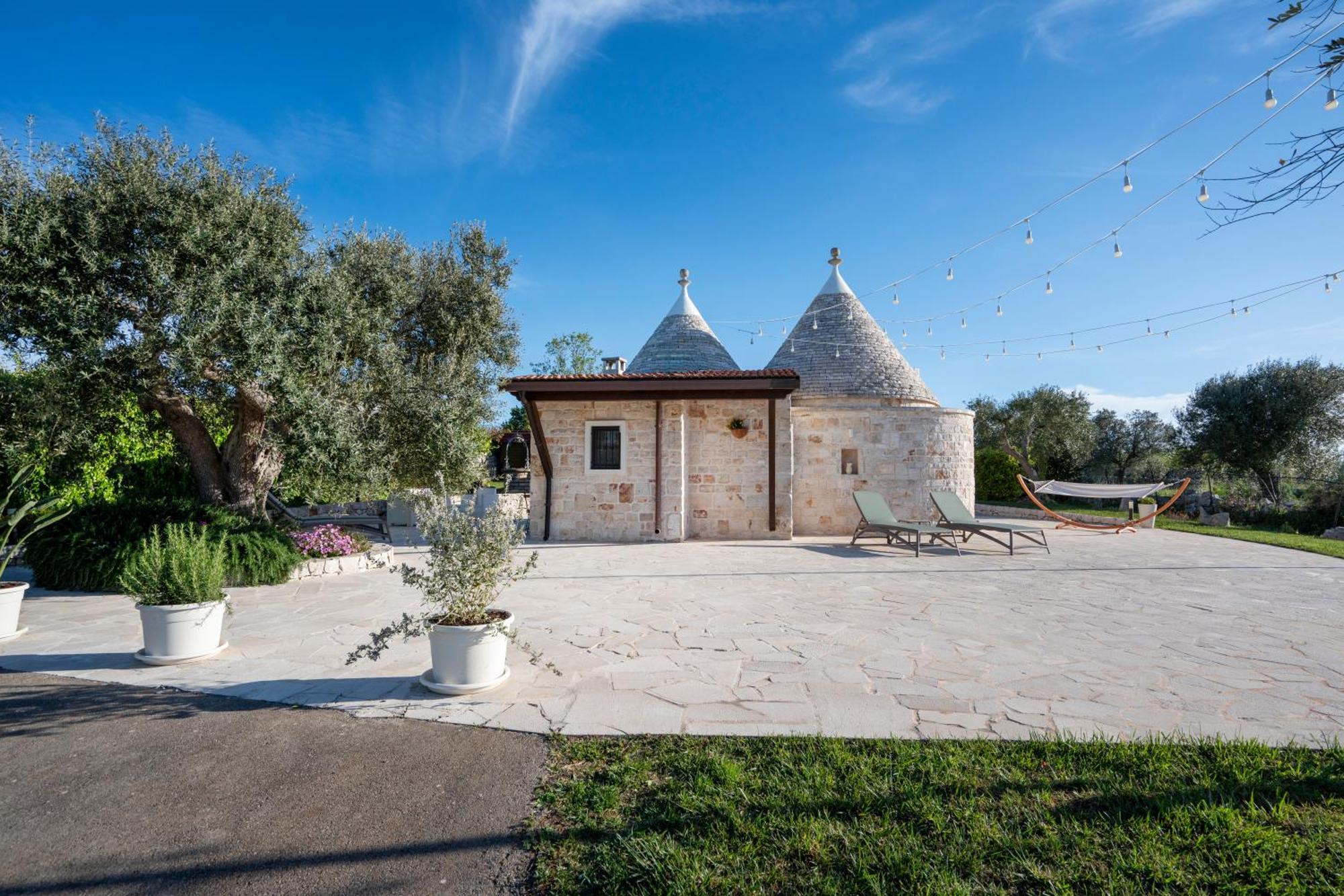 הוילה קסטלאנה גרוטה Trulli Relais מראה חיצוני תמונה